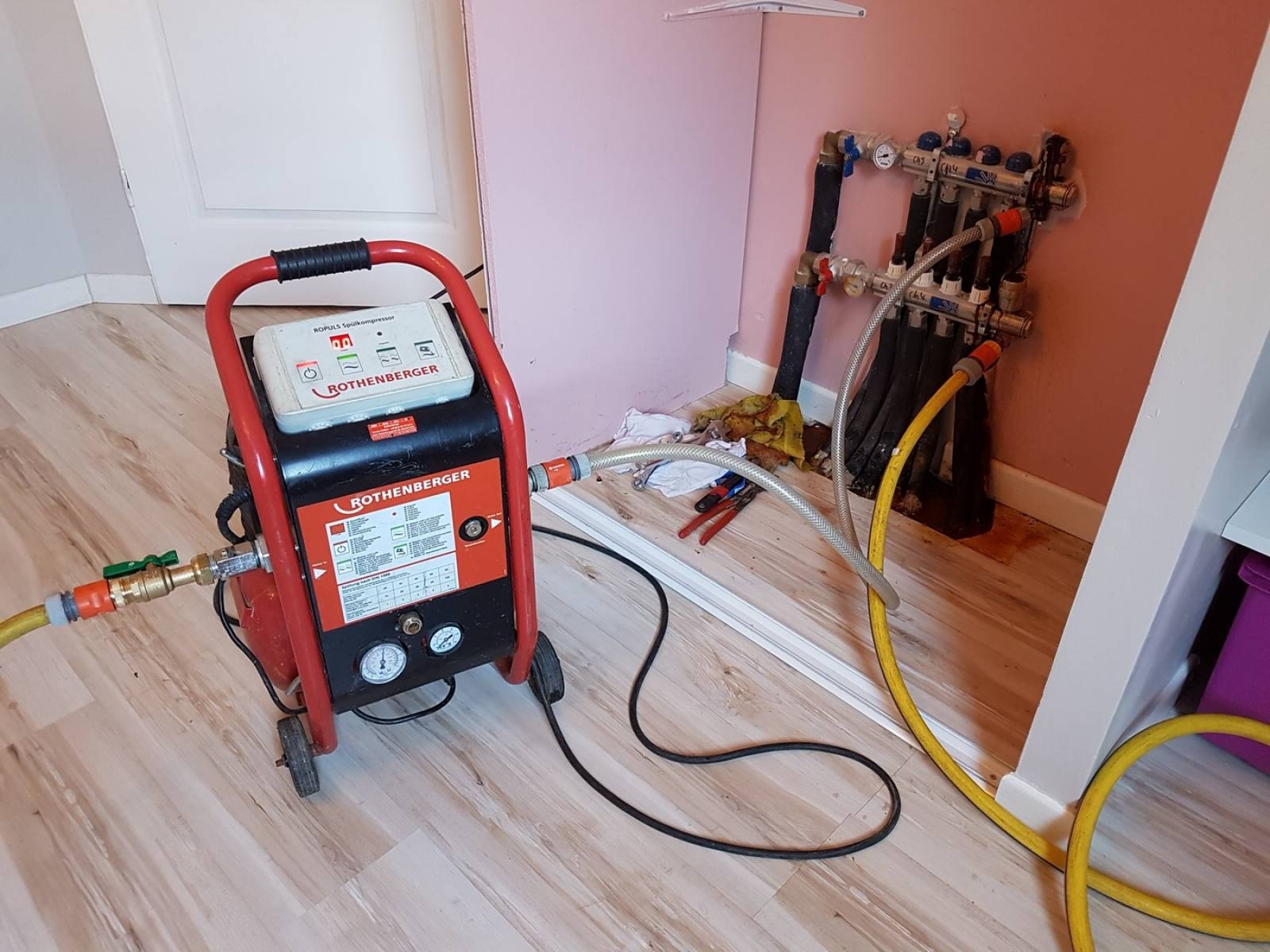 Cevizli Protherm Hermetik Şofben Petek Temizliği